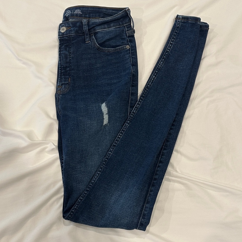 Old navy extra high rise super skinny jeans size 6 tall
